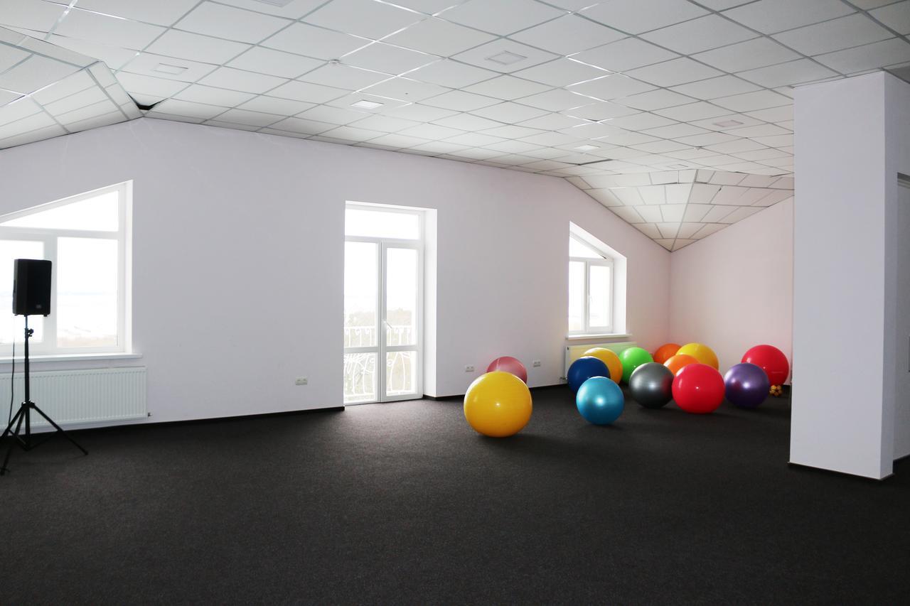 Vitapark Sonyachnyy Provans Satanov Exterior photo